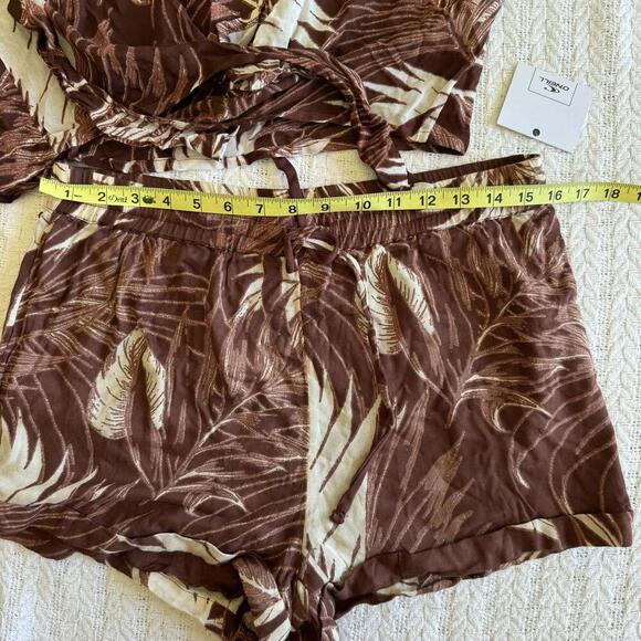 O'Neill Women's Tropical Print Shorts | Top Set - Size S-M - Picture 6 of 9